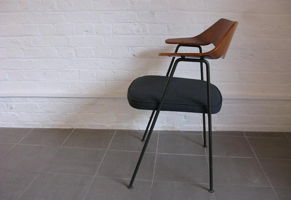 Herman Miller Day, 675 Chair - Image 2