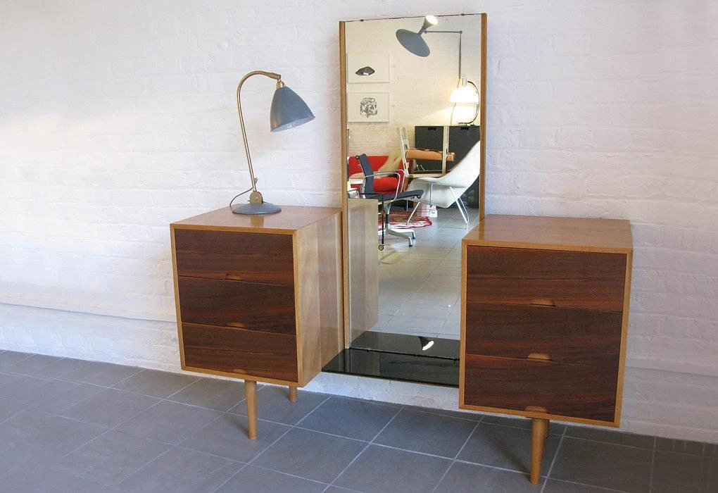 Herman Miller Day, Hilleplan Dresser, 1952 - Image 2