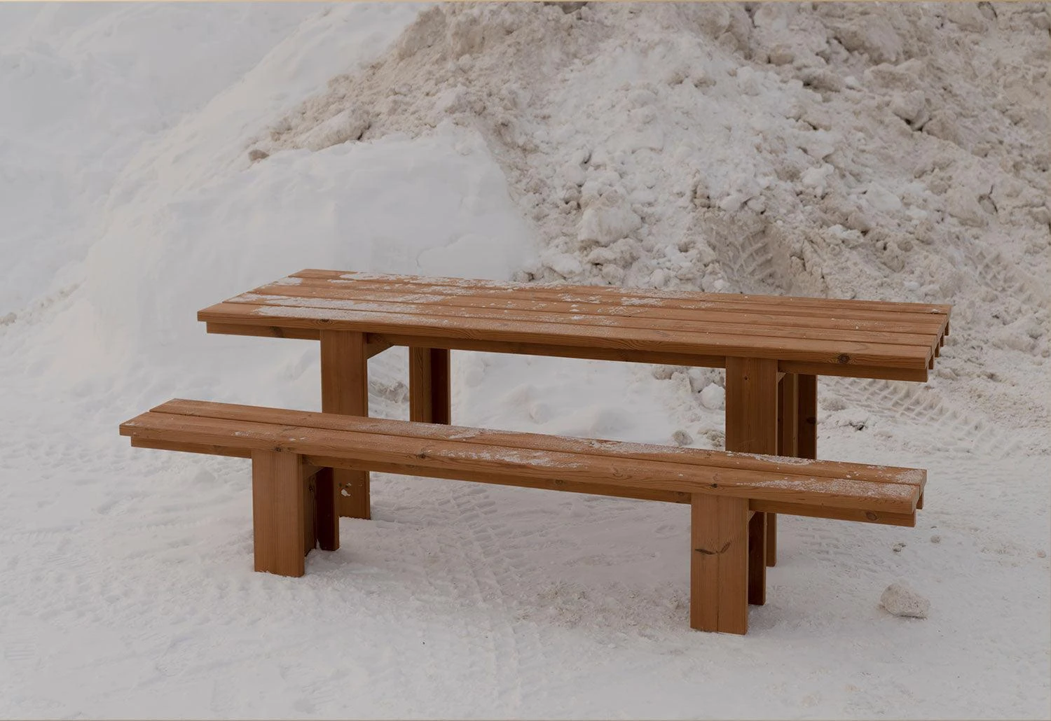 Vaarnii 013 Osa Outdoor Dining Table - Image 14