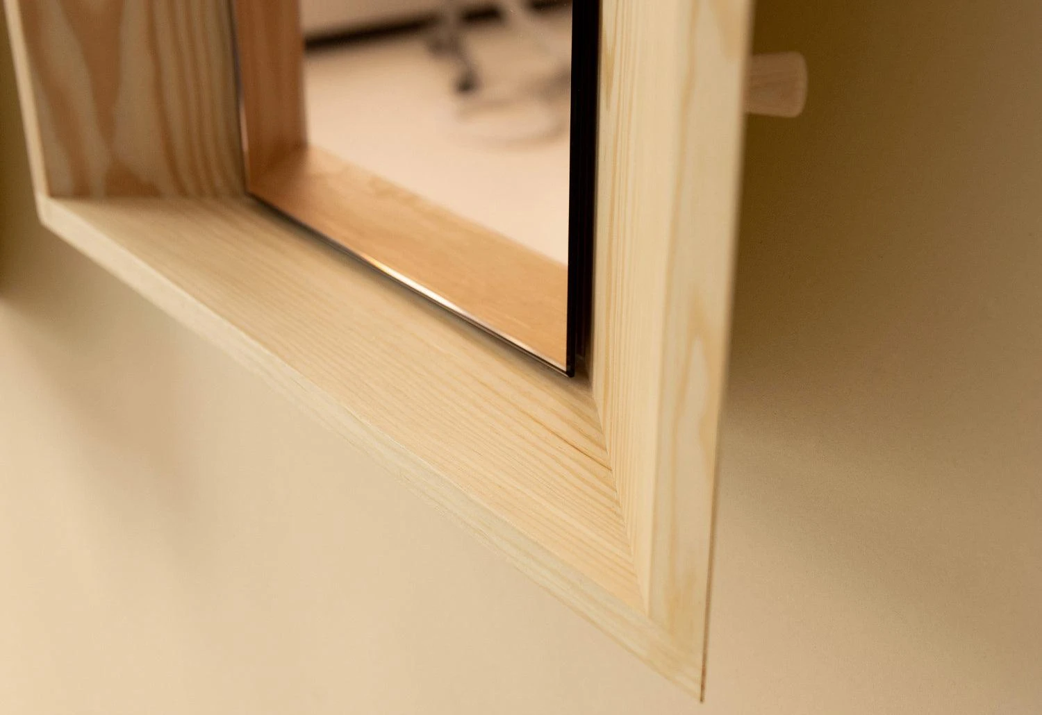 Vaarnii 007 Alter Mirror - Image 10