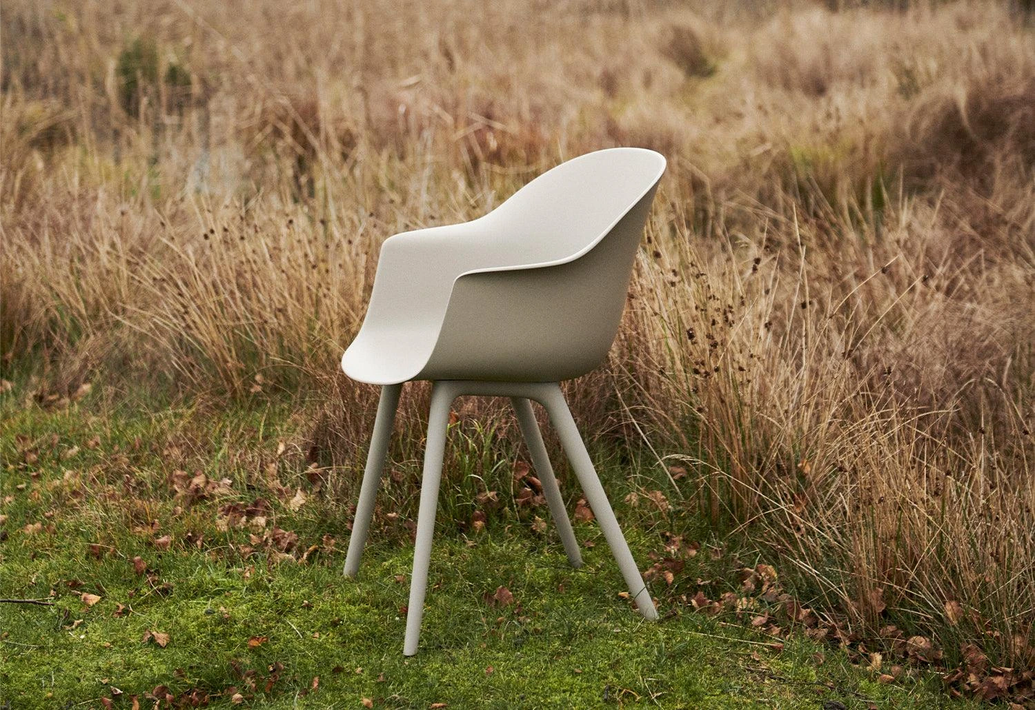 Gubi Bat Chair Outdoor, 2021