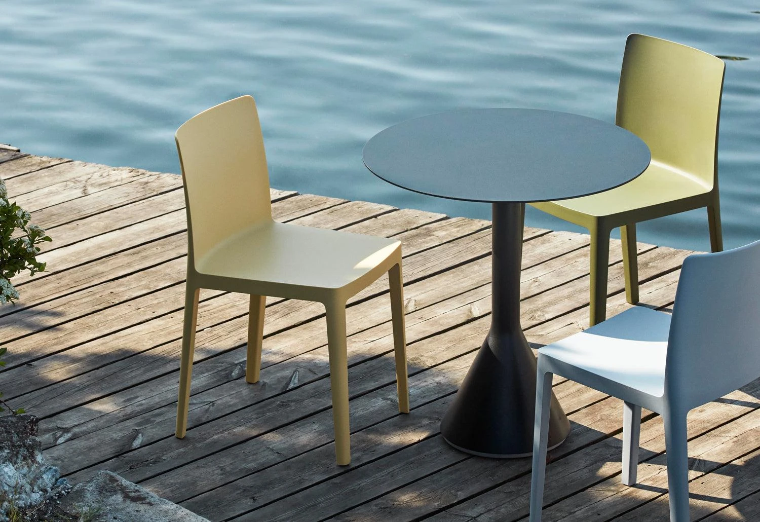 Hay Palissade Cone Table - Image 14