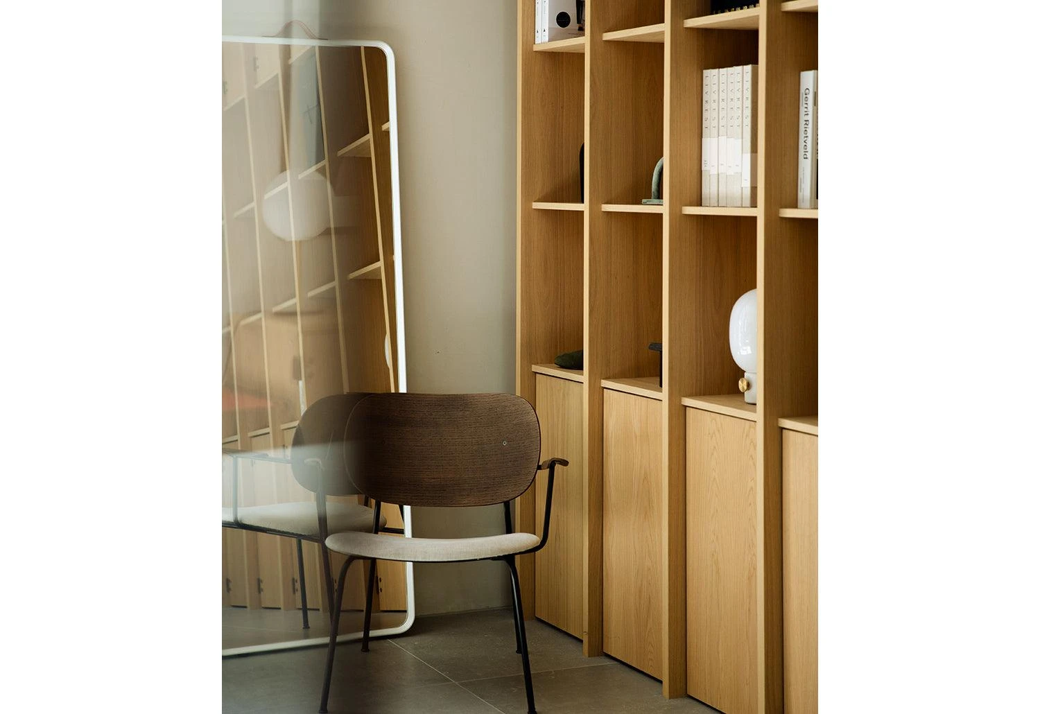 Menu Norm Floor Mirror - Image 5