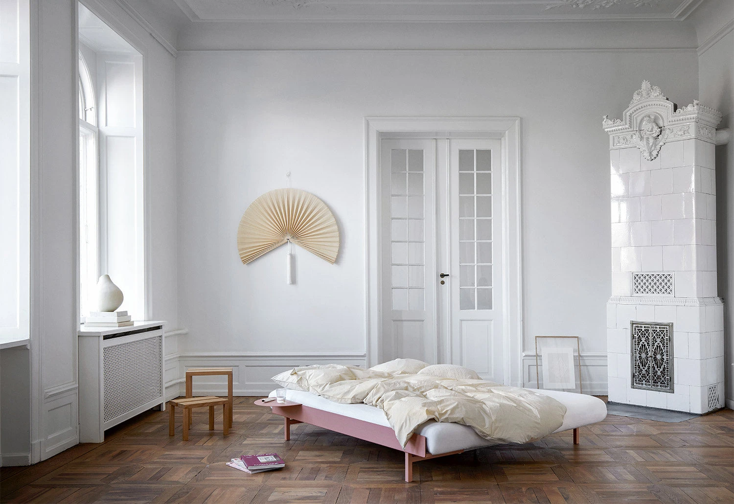 Moebe 90 - 180cm Bed, 2021 - Image 5